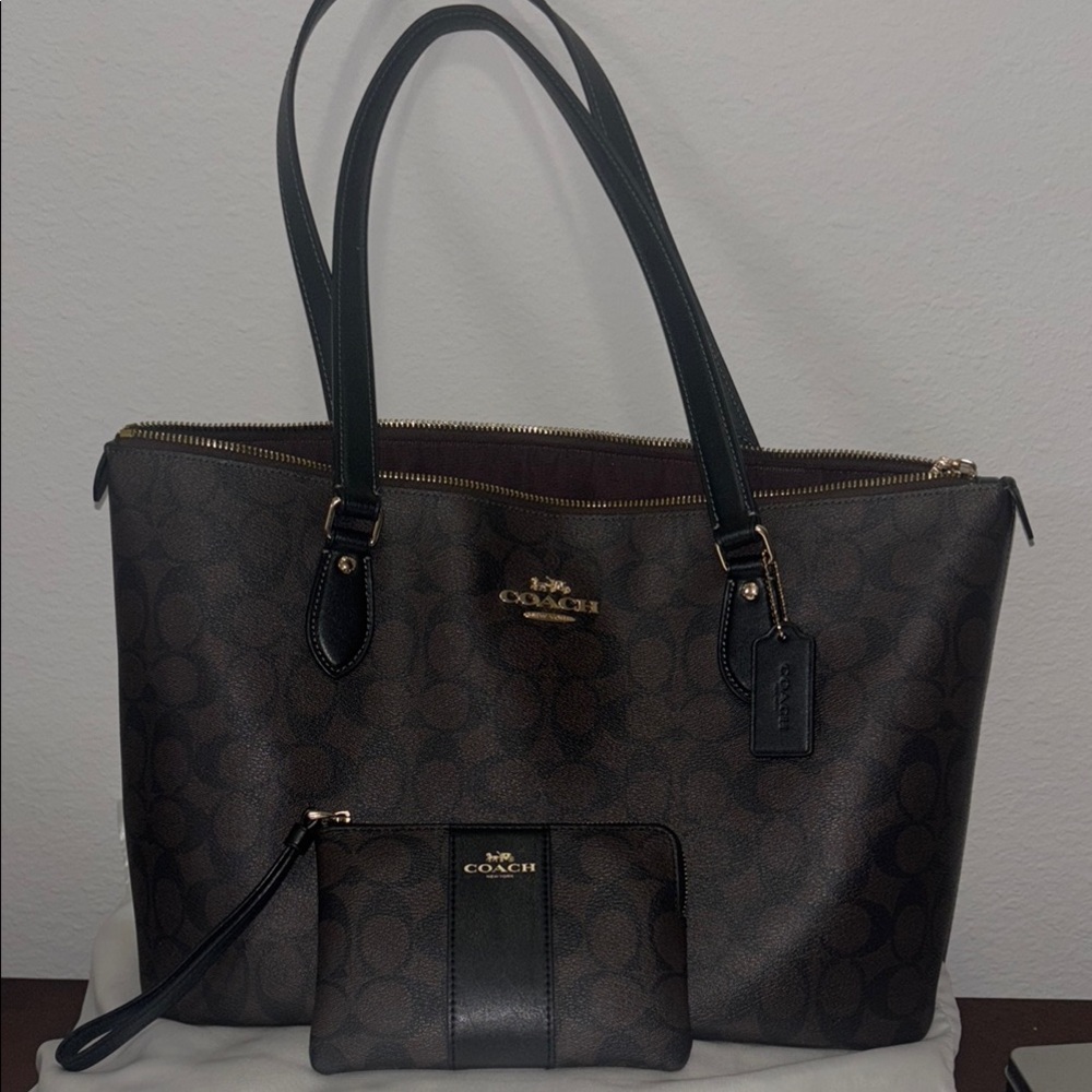 Coach Brown Tote Bag with Signature Pattern
